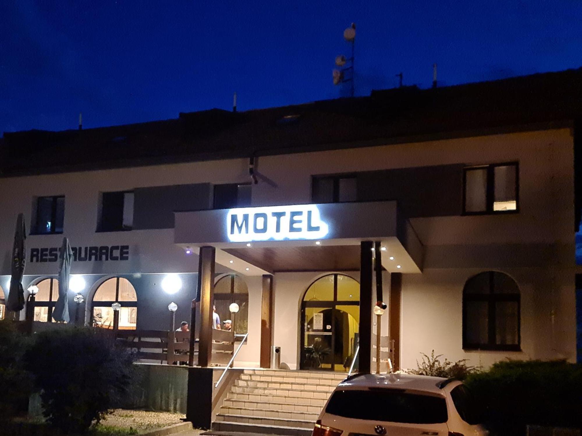 Motel Tosanovice Dolni Tosanovice Esterno foto